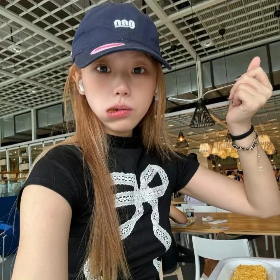属鼠的夫人
